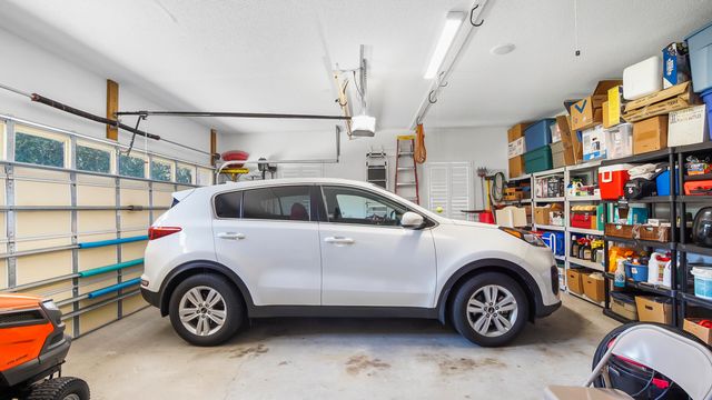 332 E Club House Drive, Freeport, FL 32439