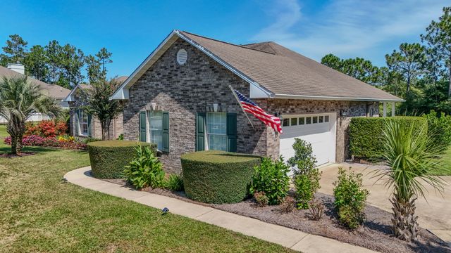 332 E Club House Drive, Freeport, FL 32439