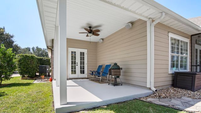 332 E Club House Drive, Freeport, FL 32439