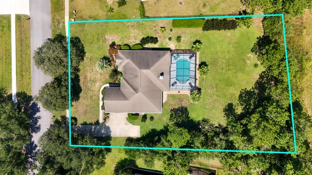 332 E Club House Drive, Freeport, FL 32439