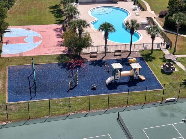 332 E Club House Drive, Freeport, FL 32439