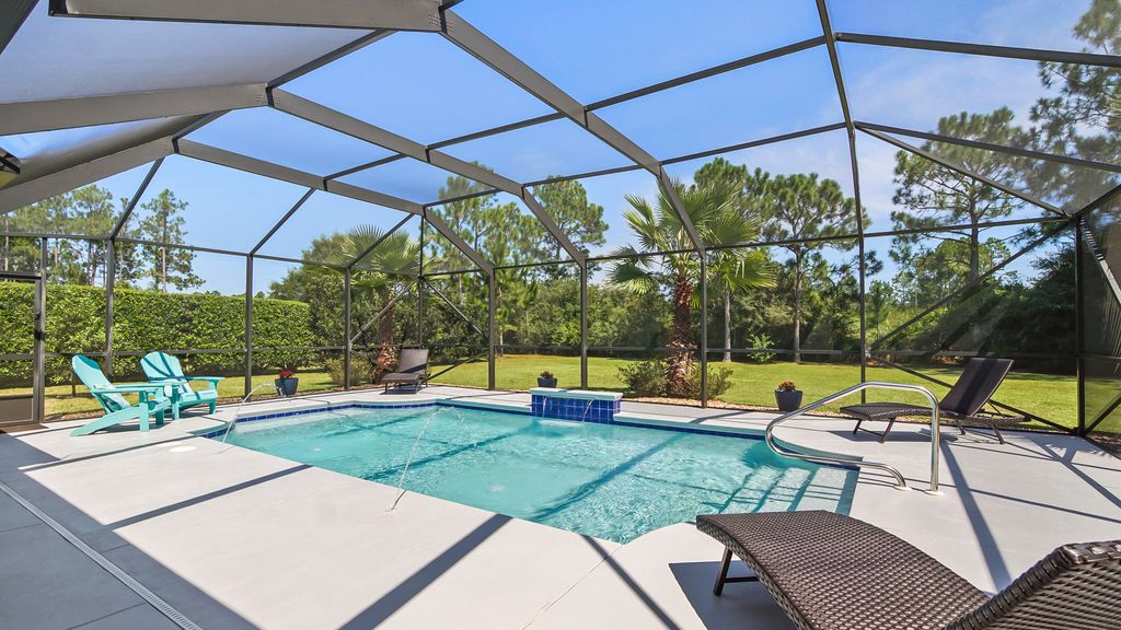 332 E Club House Drive, Freeport, FL 32439