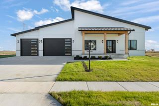 1214 WHIPPOORWILL Drive, Morton, IL 61550