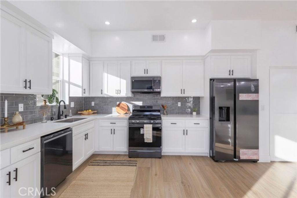 2128 W 238th Street, Torrance, CA 90501