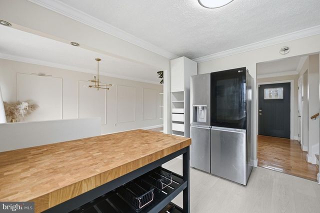 10748 HOLLAWAY DR, Upper Marlboro, MD 20772