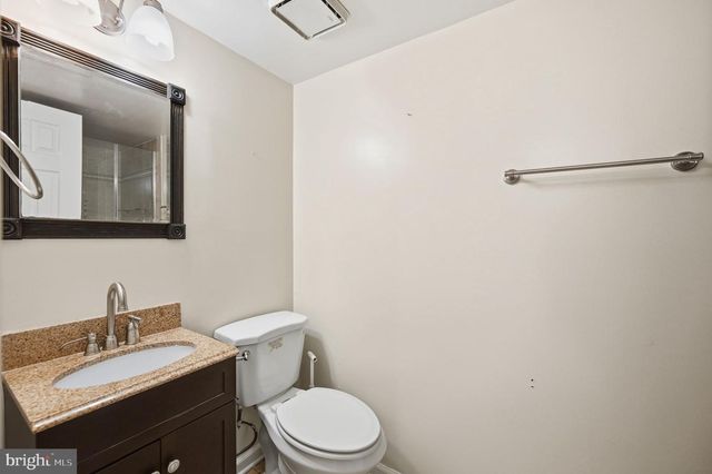 10748 HOLLAWAY DR, Upper Marlboro, MD 20772