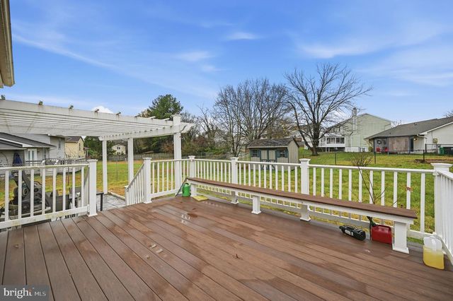 10748 HOLLAWAY DR, Upper Marlboro, MD 20772