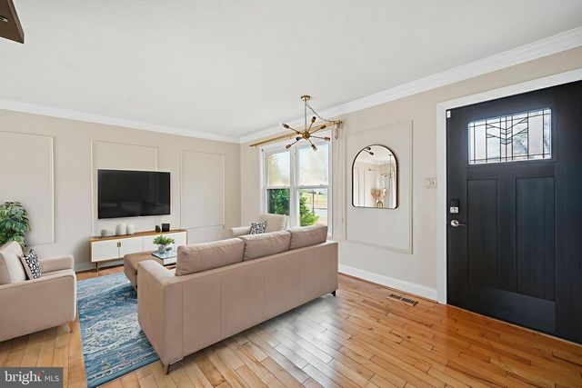 10748 HOLLAWAY DR, Upper Marlboro, MD 20772