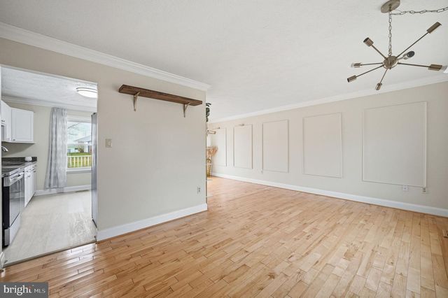 10748 HOLLAWAY DR, Upper Marlboro, MD 20772