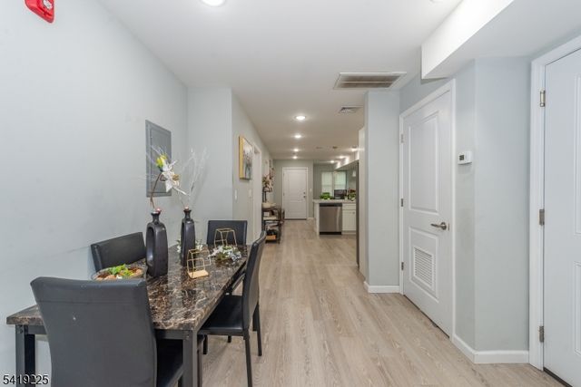59 Mercer St, Paterson City, NJ 07524