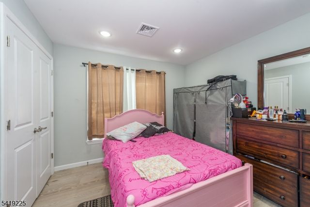 59 Mercer St, Paterson City, NJ 07524