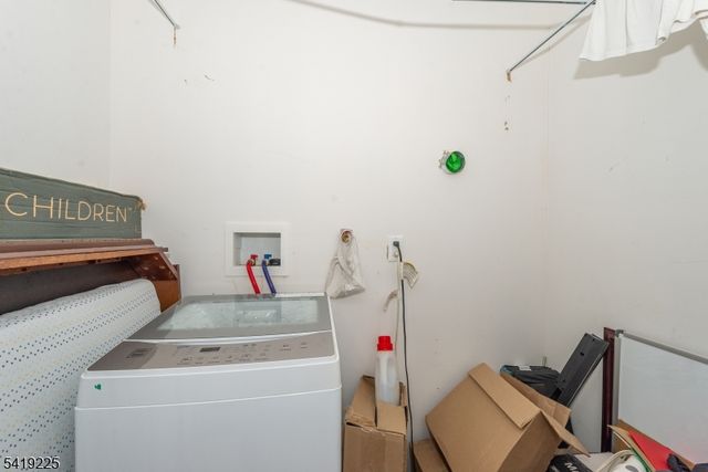 59 Mercer St, Paterson City, NJ 07524