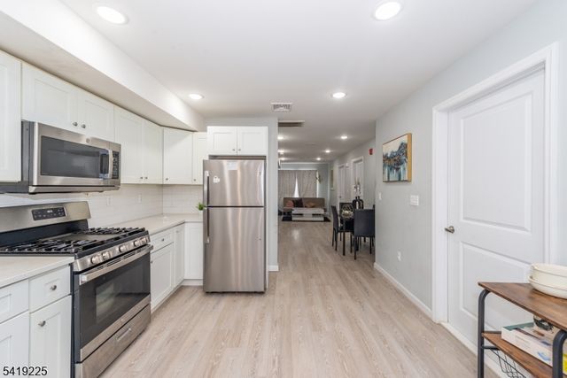 59 Mercer St, Paterson City, NJ 07524