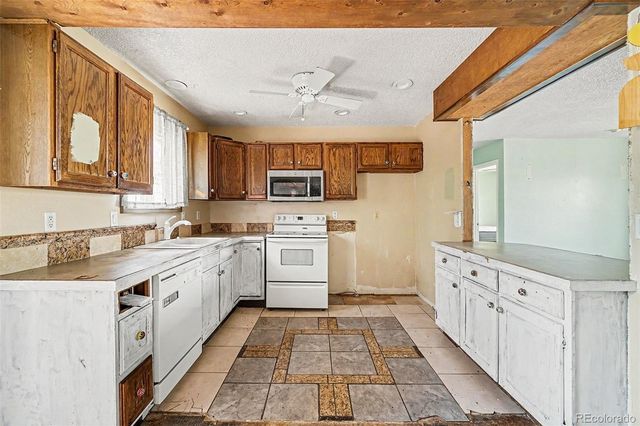 4027 Boulder Drive, Loveland, CO 80538