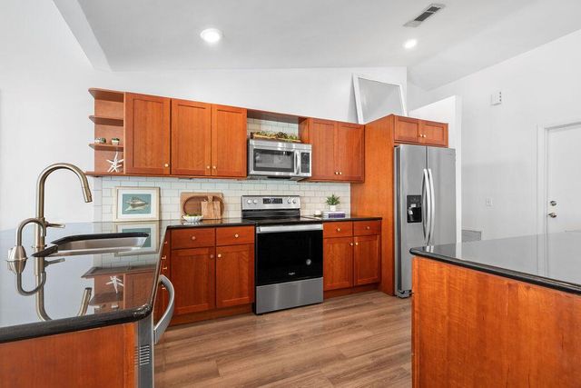 5068 SE Major Way, Stuart, FL 34997