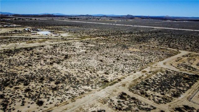 0 Fickett, Mojave, CA 93501
