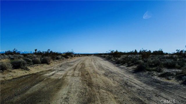 0 Fickett, Mojave, CA 93501