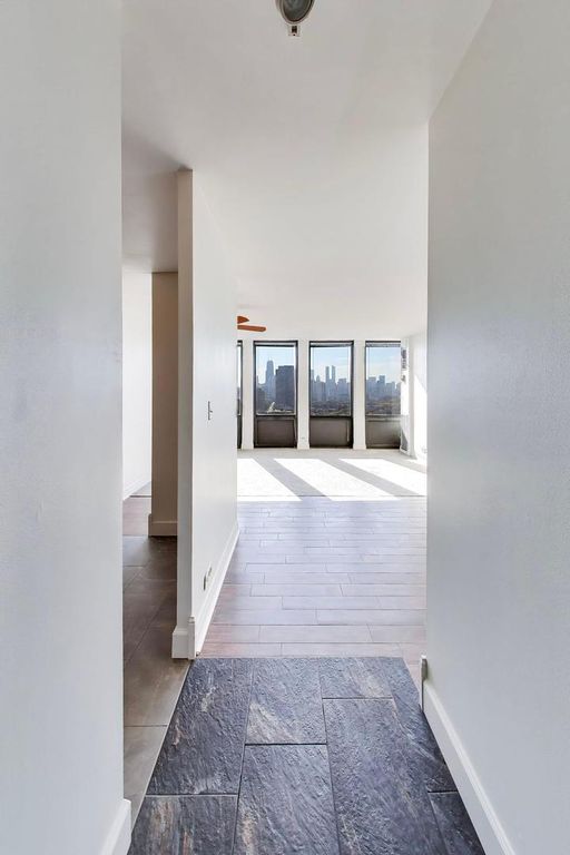 444 W Fullerton Parkway 2006, Chicago, IL 60614 — photo 5