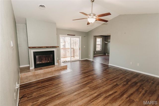 13446 Highway Z, St Robert, MO 65584