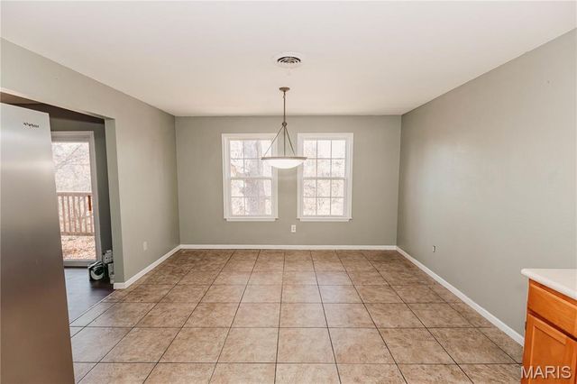 13446 Highway Z, St Robert, MO 65584