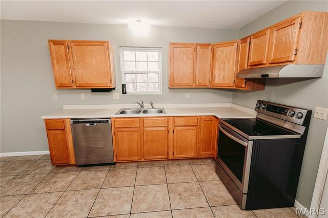 13446 Highway Z, St Robert, MO 65584