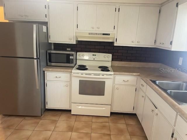 333 LAGOON DRIVE 5, Palm Harbor, FL 34683