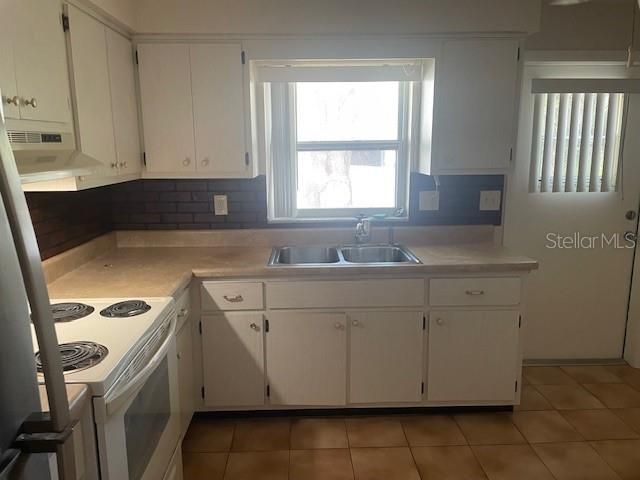 333 LAGOON DRIVE 5, Palm Harbor, FL 34683