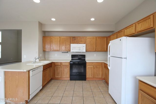 2177 S 88TH Avenue, Tolleson, AZ 85353