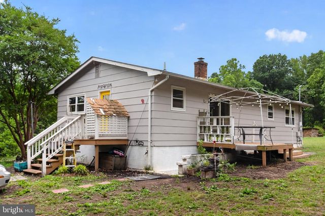 9600 HONEYSUCKLE RD, Fredericksburg, VA 22408