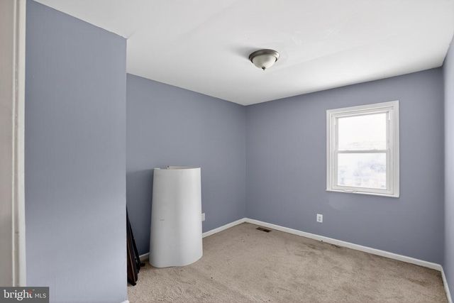 9600 HONEYSUCKLE RD, Fredericksburg, VA 22408