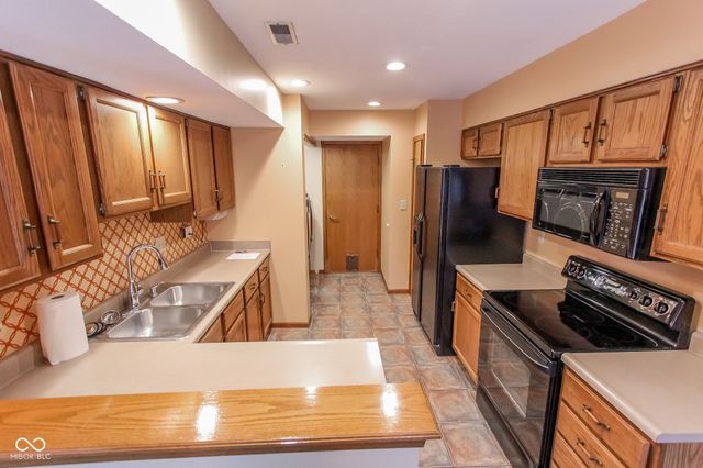 7524 Choate Court, Indianapolis, IN 46254