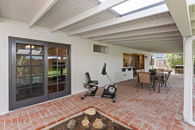 5731 Rainbow Hill Road, Agoura Hills, CA 91301
