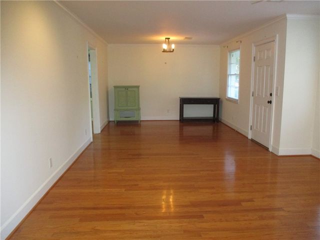 112 Highland Ave, St Simons Island, GA 31522