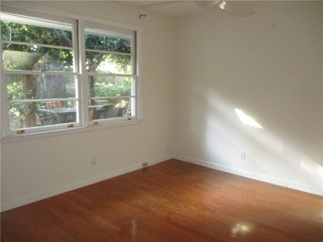 112 Highland Ave, St Simons Island, GA 31522