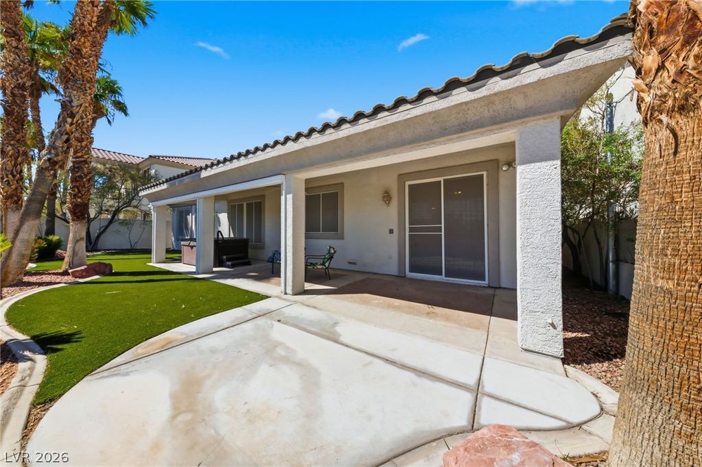 62 Cascade Lake Street, Las Vegas, NV 89148 — photo 5