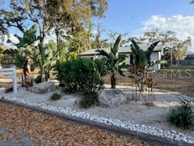 2440 HILLVIEW STREET, Sarasota, FL 34239