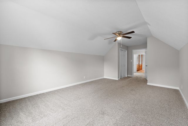 287 Ardmoor Dr, Clarksville, TN 37043
