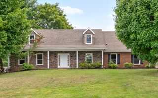 287 Ardmoor Dr, Clarksville, TN 37043
