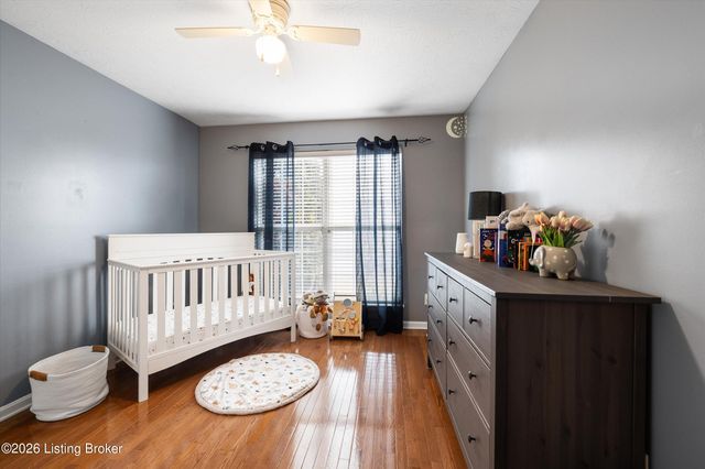 11404 Cassidy Ln, Louisville, KY 40229