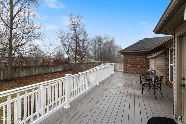 11404 Cassidy Ln, Louisville, KY 40229