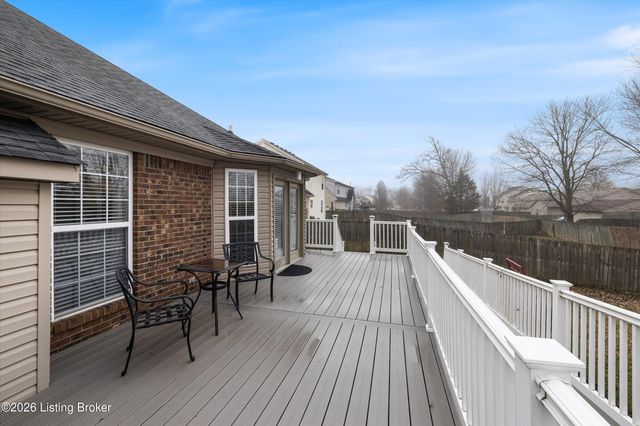 11404 Cassidy Ln, Louisville, KY 40229