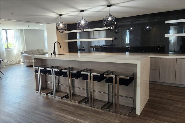 110 N Federal Hwy 602, Fort Lauderdale, FL 33301