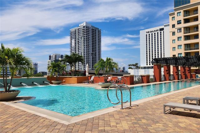 110 N Federal Hwy 602, Fort Lauderdale, FL 33301