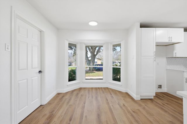 2211 Sierra Drive, Grapevine, TX 76051