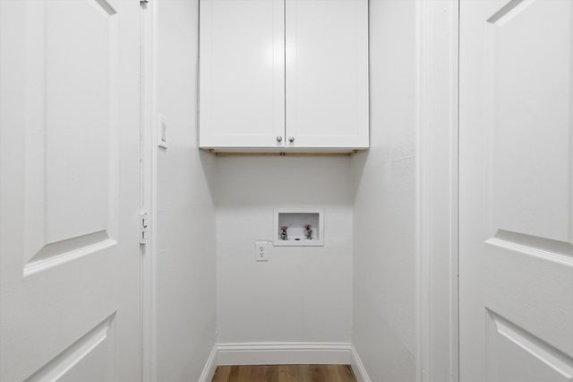 2211 Sierra Drive, Grapevine, TX 76051