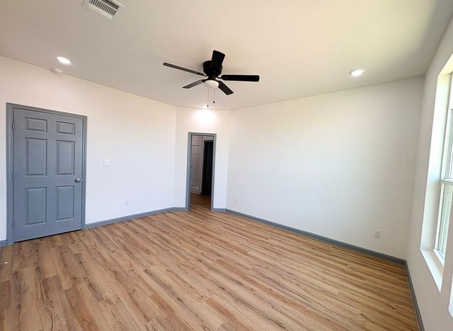 1009 Springview Lane, Mabank, TX 75147