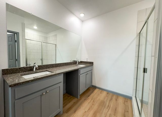 1009 Springview Lane, Mabank, TX 75147