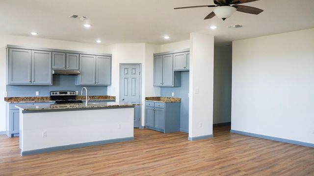1009 Springview Lane, Mabank, TX 75147