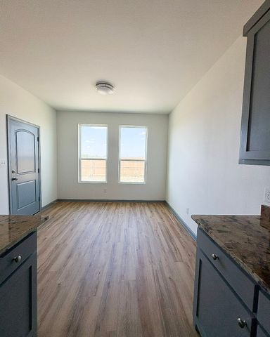 1009 Springview Lane, Mabank, TX 75147