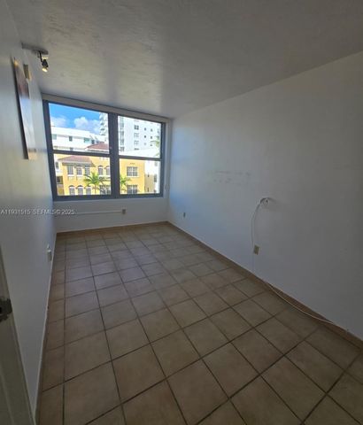 2899 Collins Ave 410, Miami Beach, FL 33140